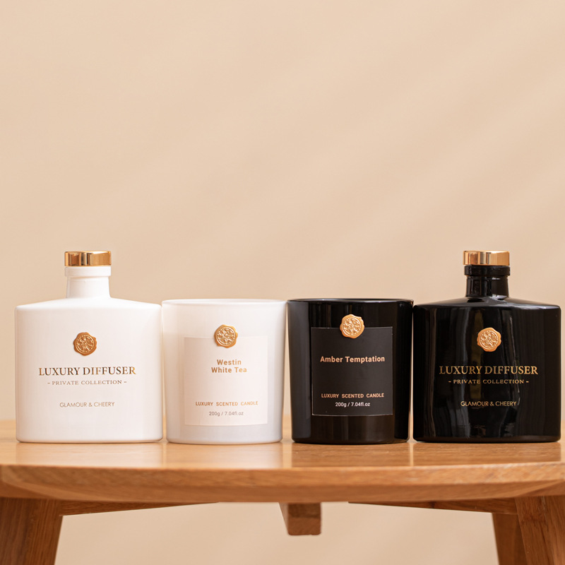 Reed Diffuser & Scented Candle - огляд і ціна Home Fragrance Glade
